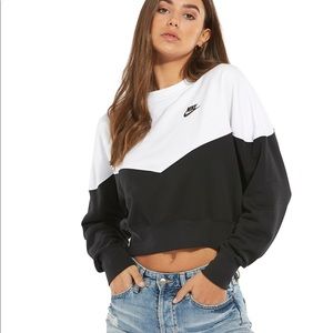 Nike Heritage Crew XS